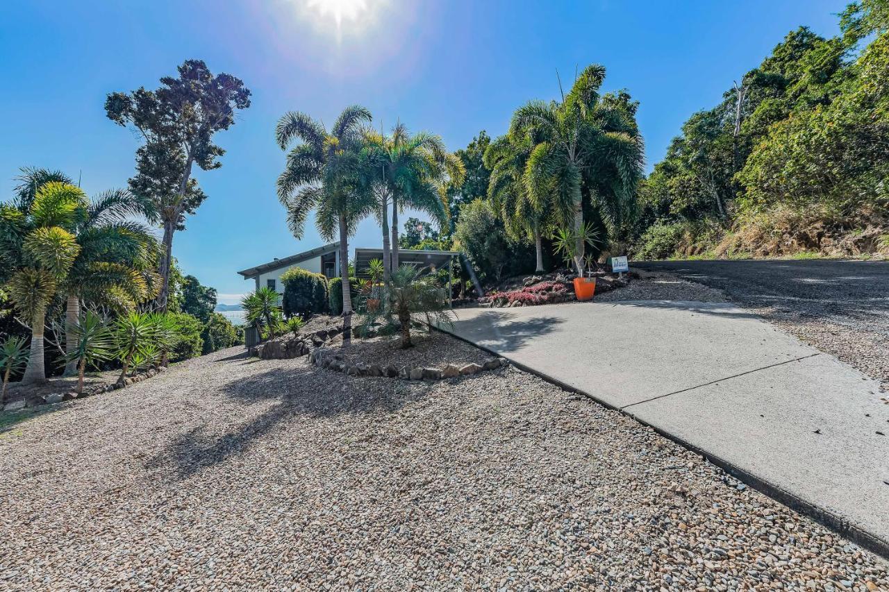 Mandalay Escape, Seclusion & Serenity With A Pool Airlie Beach Dış mekan fotoğraf