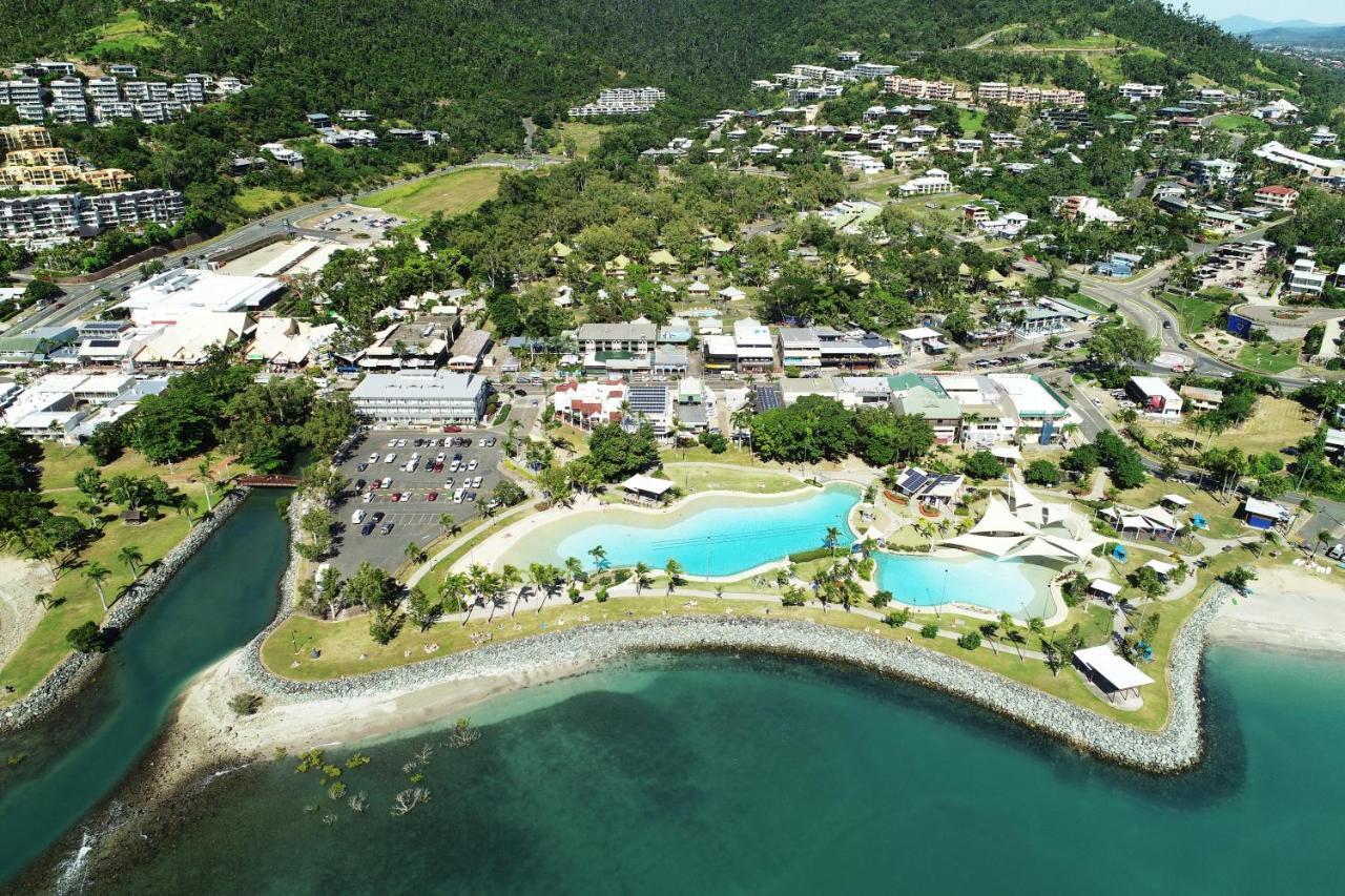 Mandalay Escape, Seclusion & Serenity With A Pool Airlie Beach Dış mekan fotoğraf